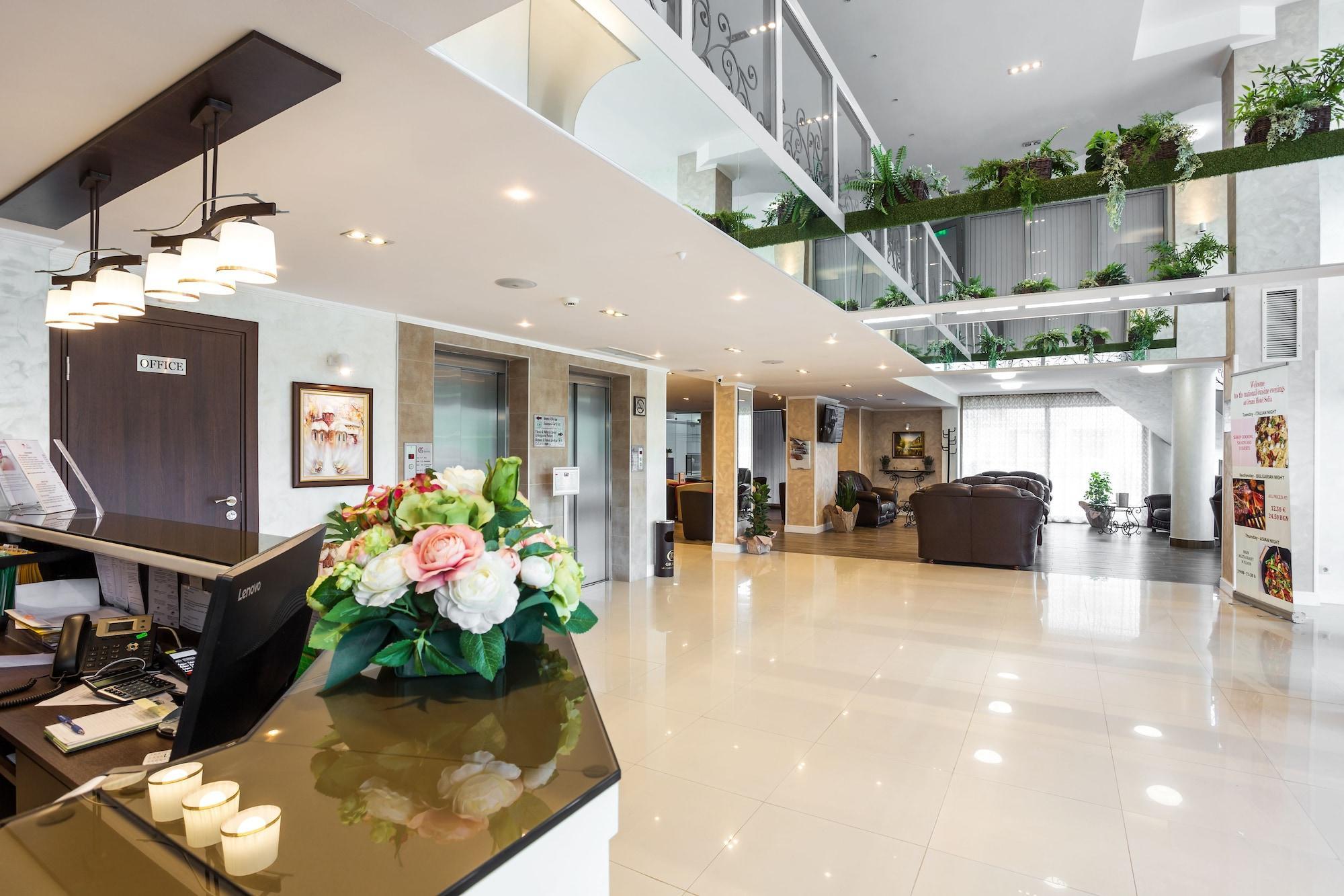 Grami Hotel 4*